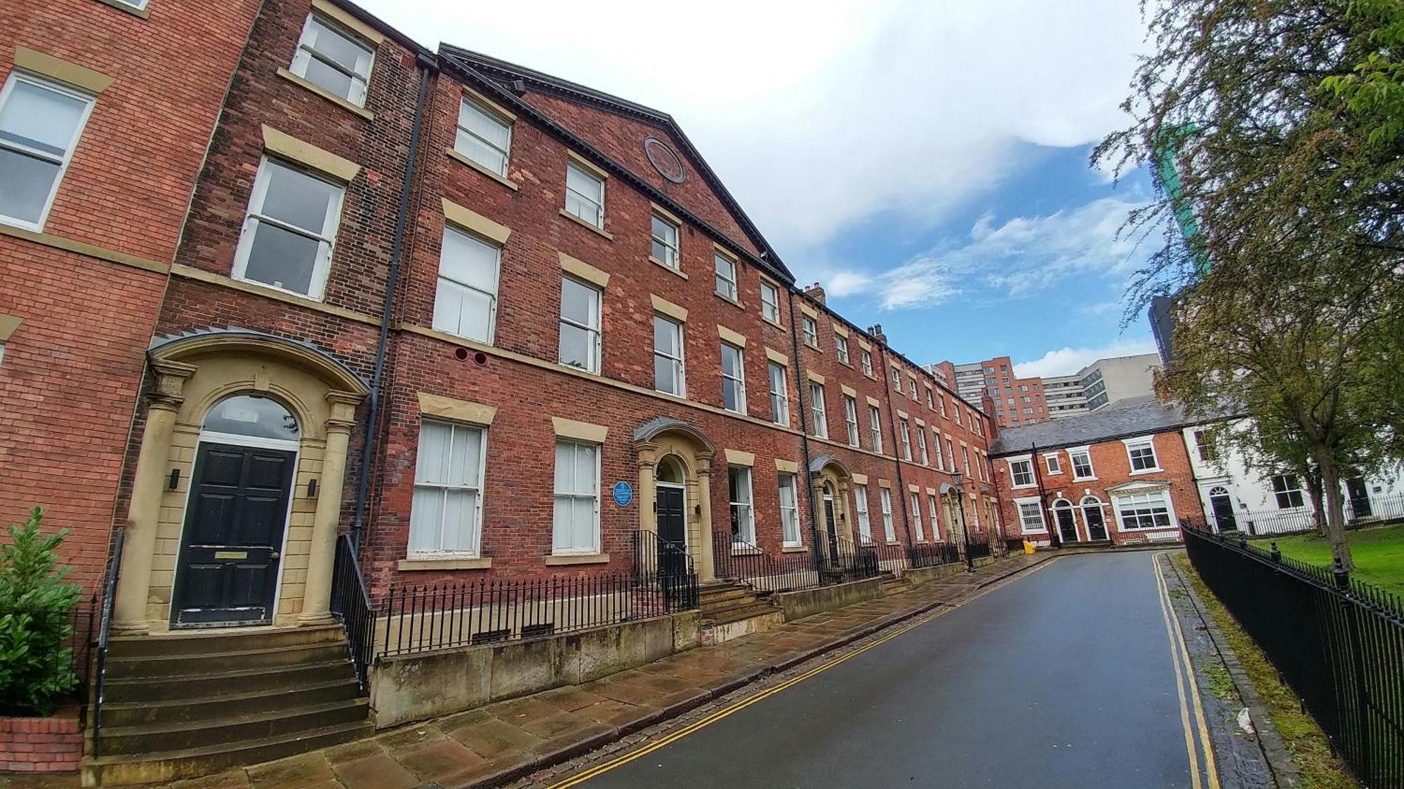 Stunning King Suite Apartment In The Heart Of Leeds City Center エクステリア 写真