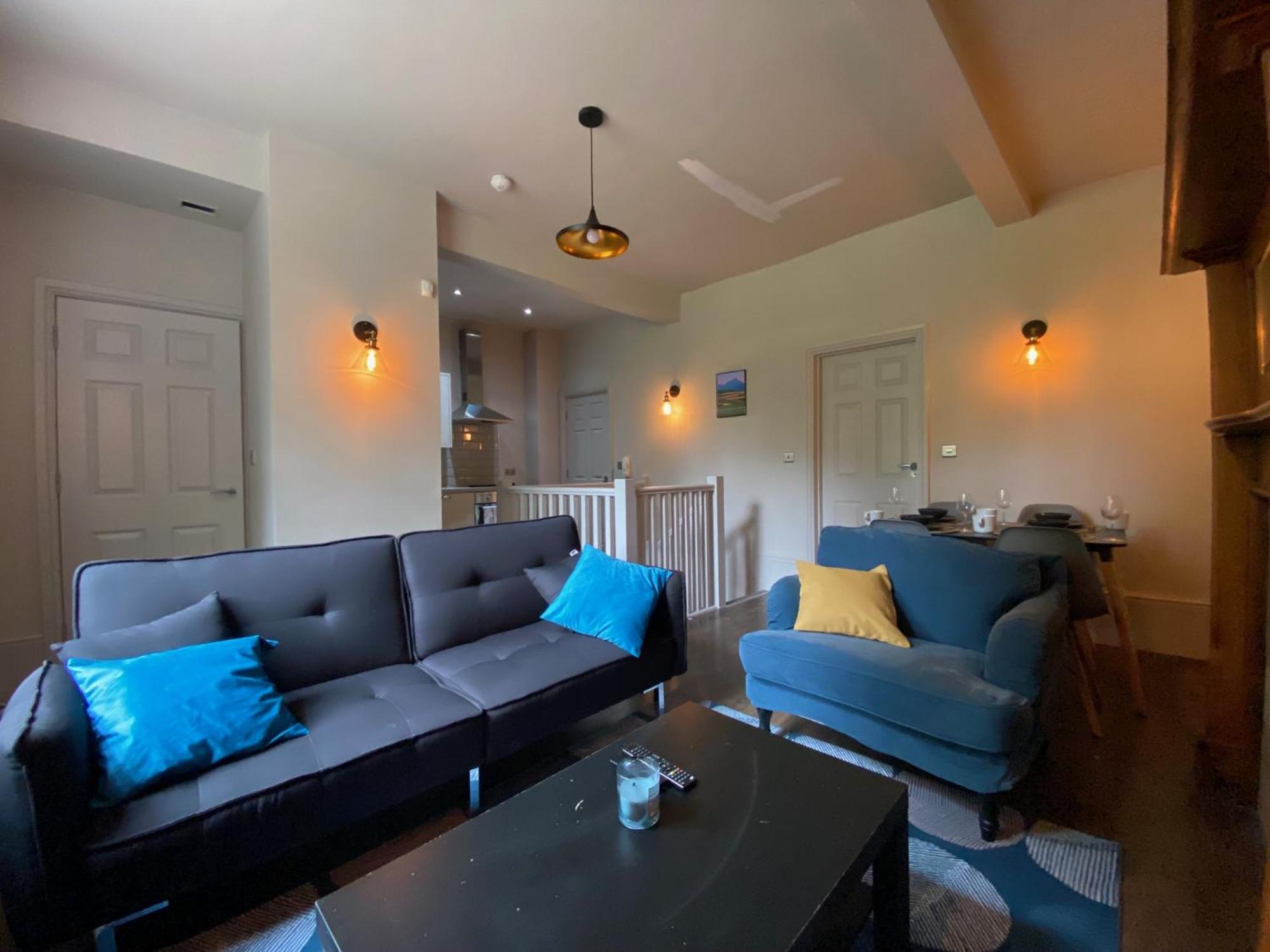 Stunning King Suite Apartment In The Heart Of Leeds City Center エクステリア 写真