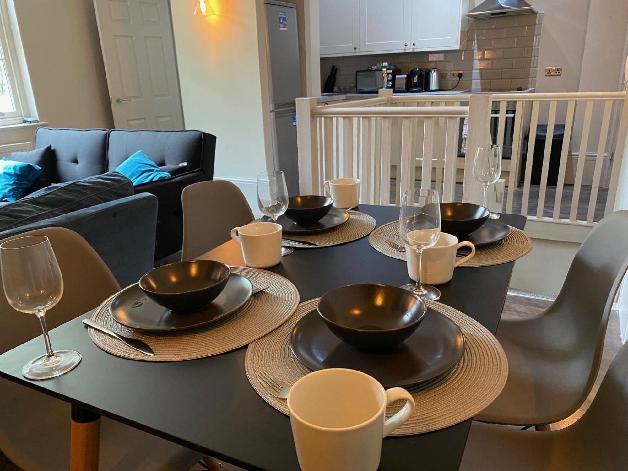 Stunning King Suite Apartment In The Heart Of Leeds City Center エクステリア 写真