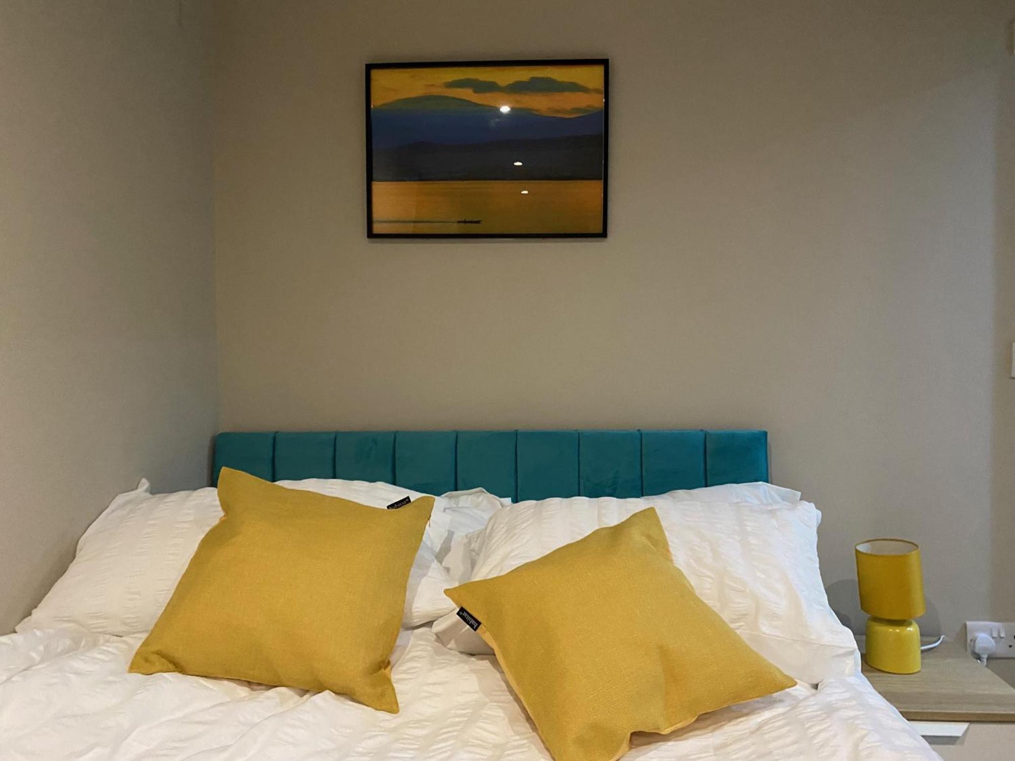 Stunning King Suite Apartment In The Heart Of Leeds City Center エクステリア 写真